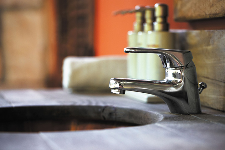 A2B Plumbers are able to fix any leaking taps you may have in Clapton. 